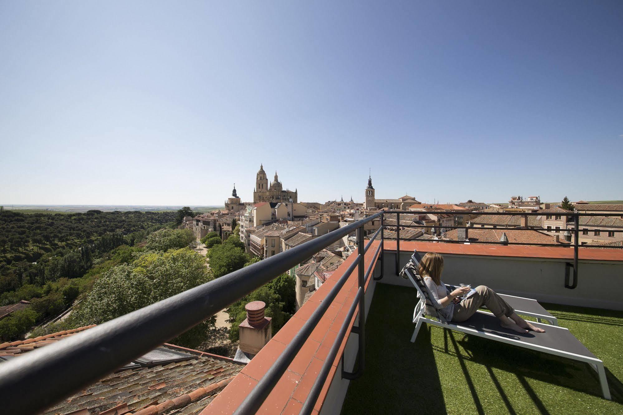 Real Segovia By Recordis Hotels Zewnętrze zdjęcie